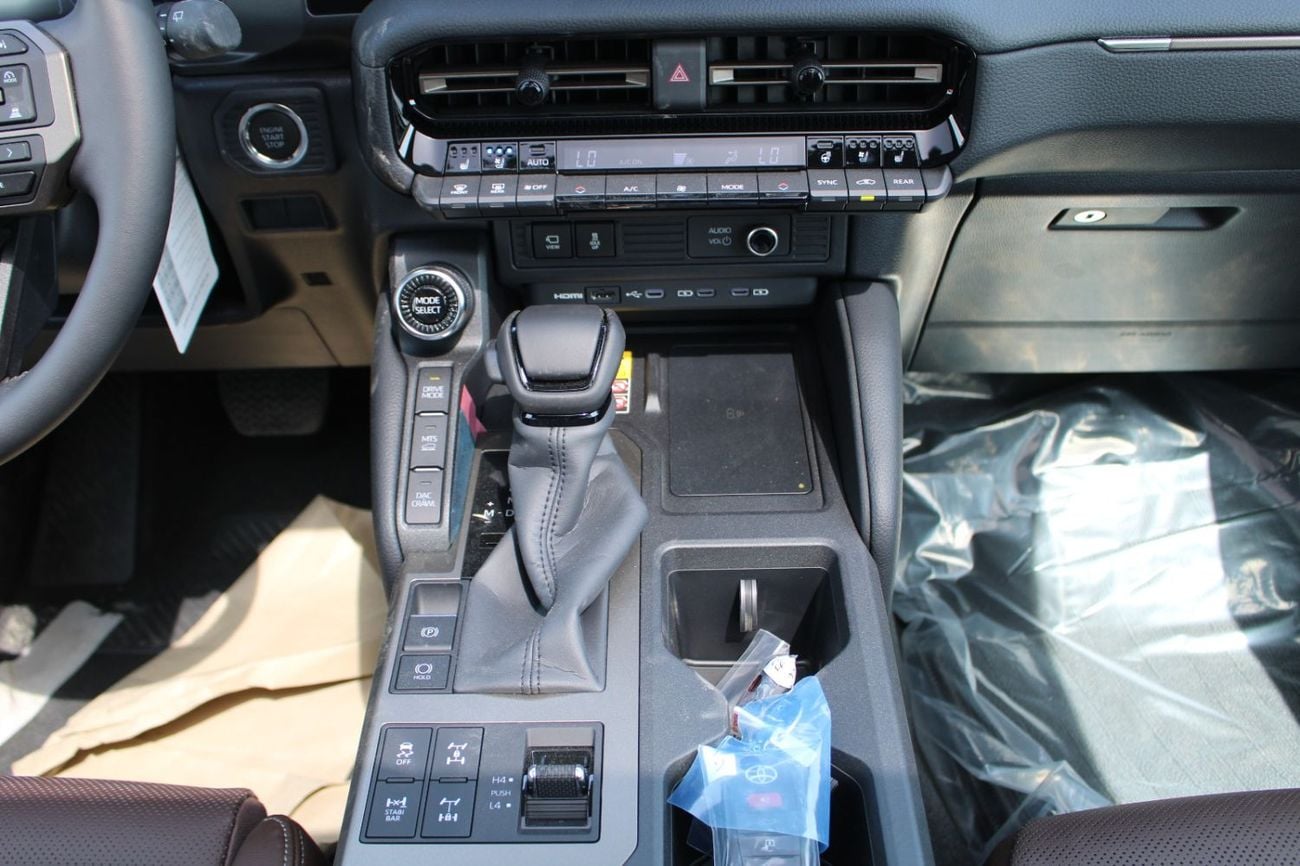 تويوتا برادو TOYOTA PRADO 250 2.8L DIESEL 4WD ADVENTURE-V SPL 2 TONE