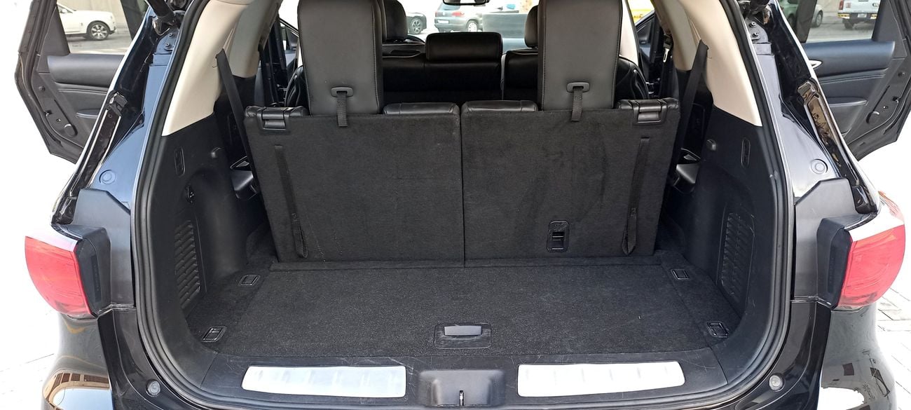 Infiniti QX60 PREMIUM 3.5L V6 AWD 7 SEATER CLEAN AND NEAT PERSONAL VEHICLE