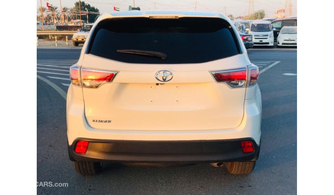 Toyota Kluger Toyota kluger model 2019 white colour