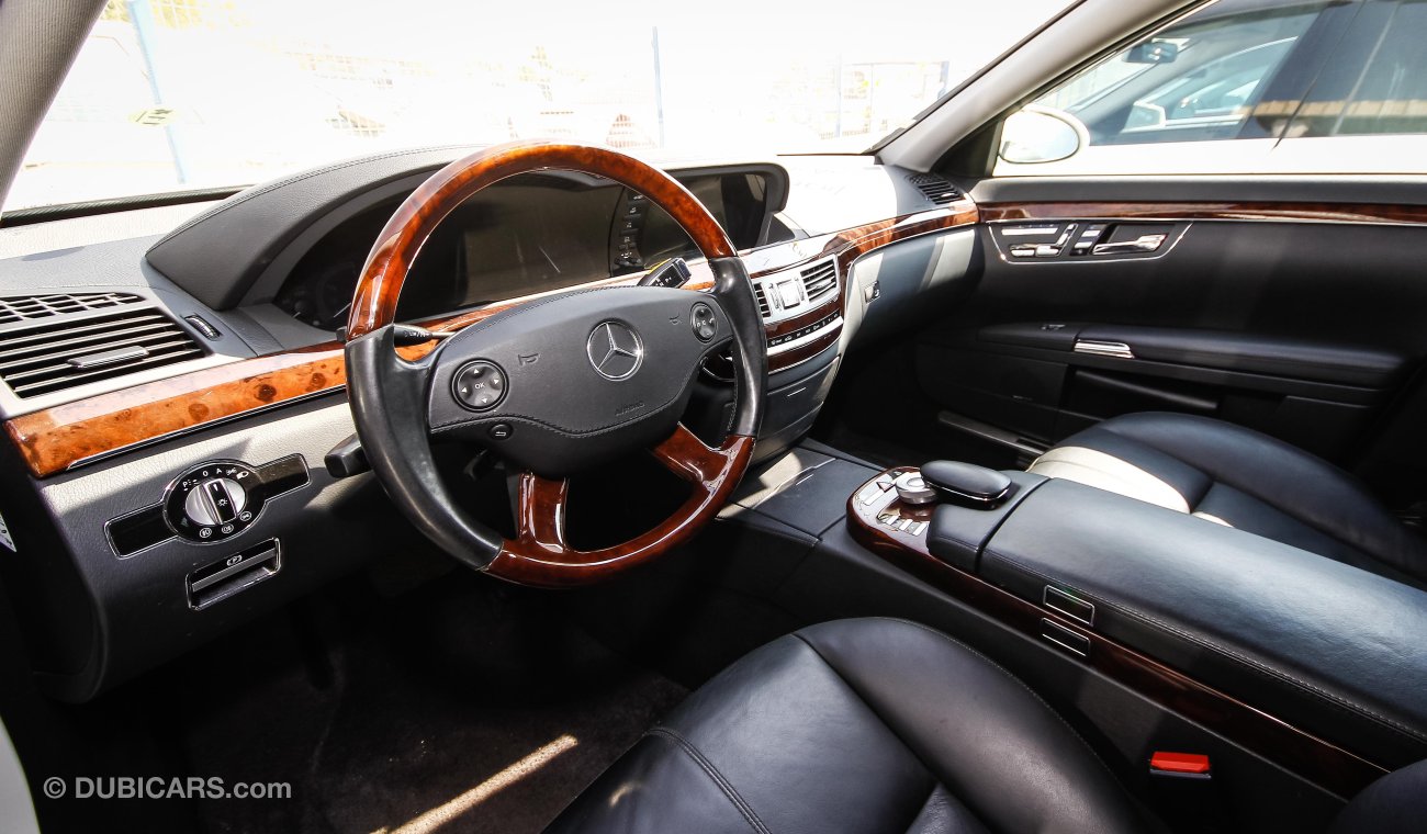 Mercedes-Benz S 550