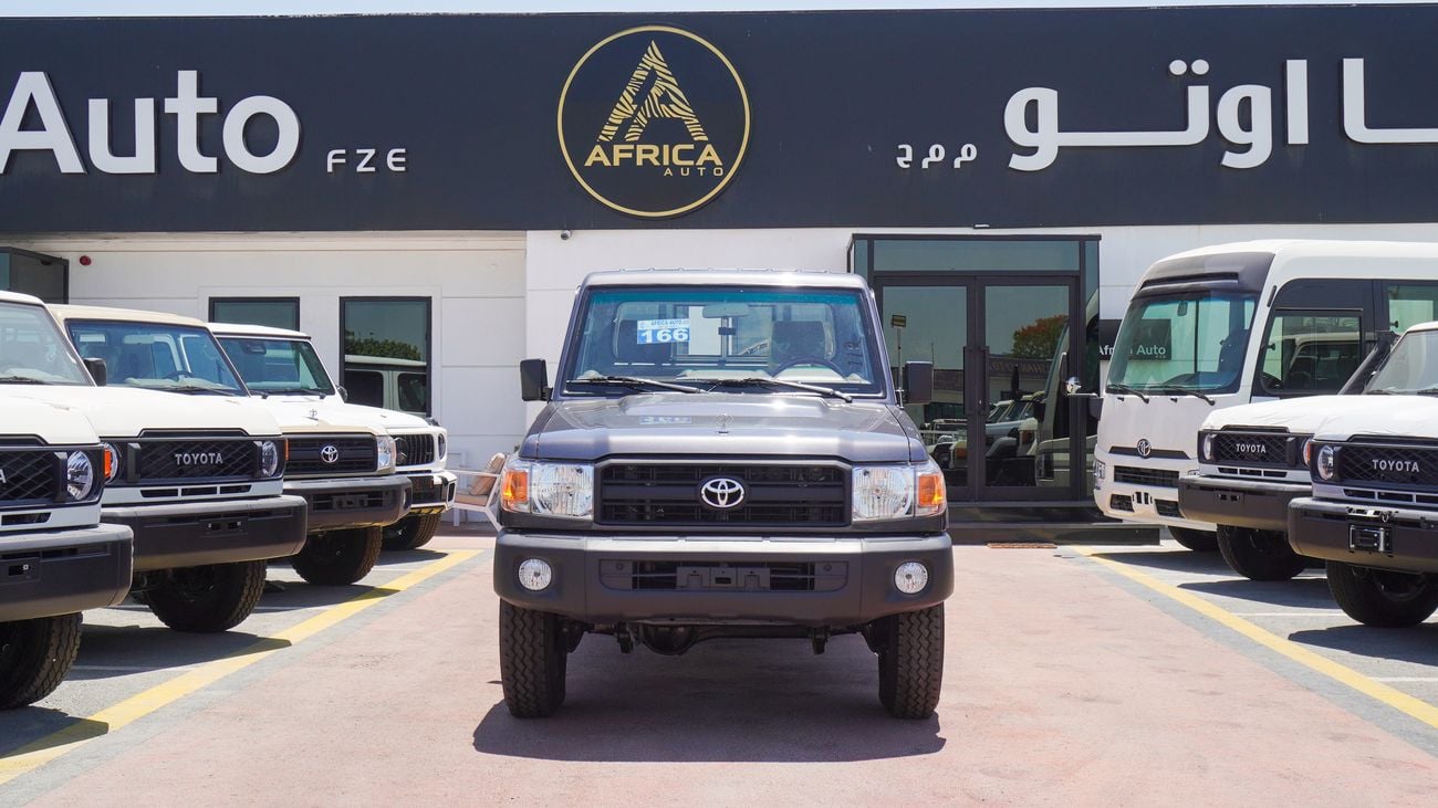 Toyota Land Cruiser Pick Up 4.0L V6 Single Cabin M/T