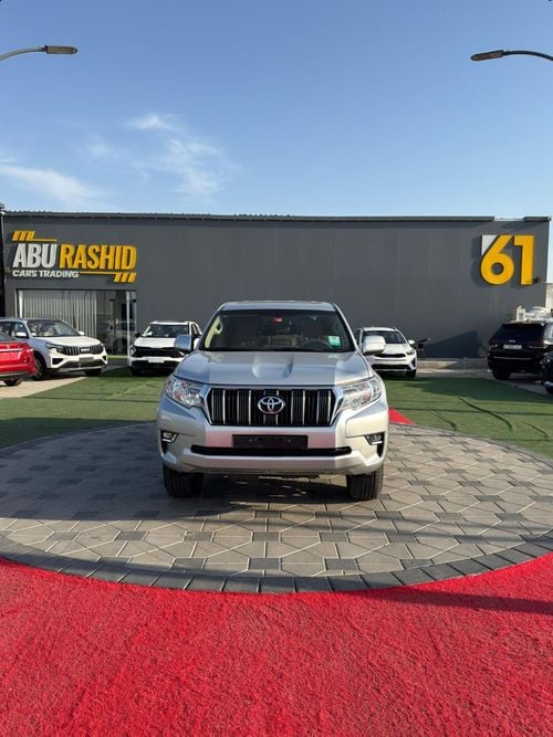 تويوتا برادو GXR 2.7L (160 HP) AWD