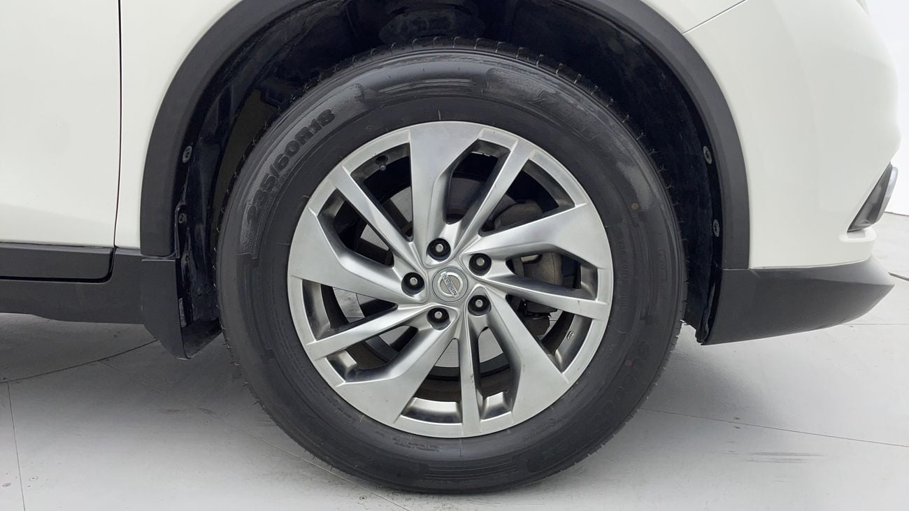 Nissan XTrail SL 2.5 | Zero Down Payment | Free Home Test Drive