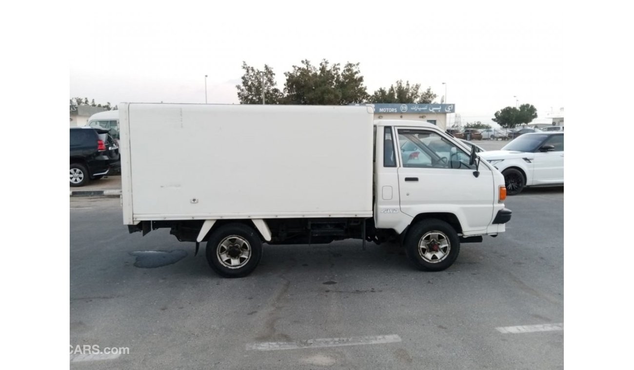 تويوتا Townace TOYOTA TOWNACE RIGHT HAND DRIVE  (PM916)