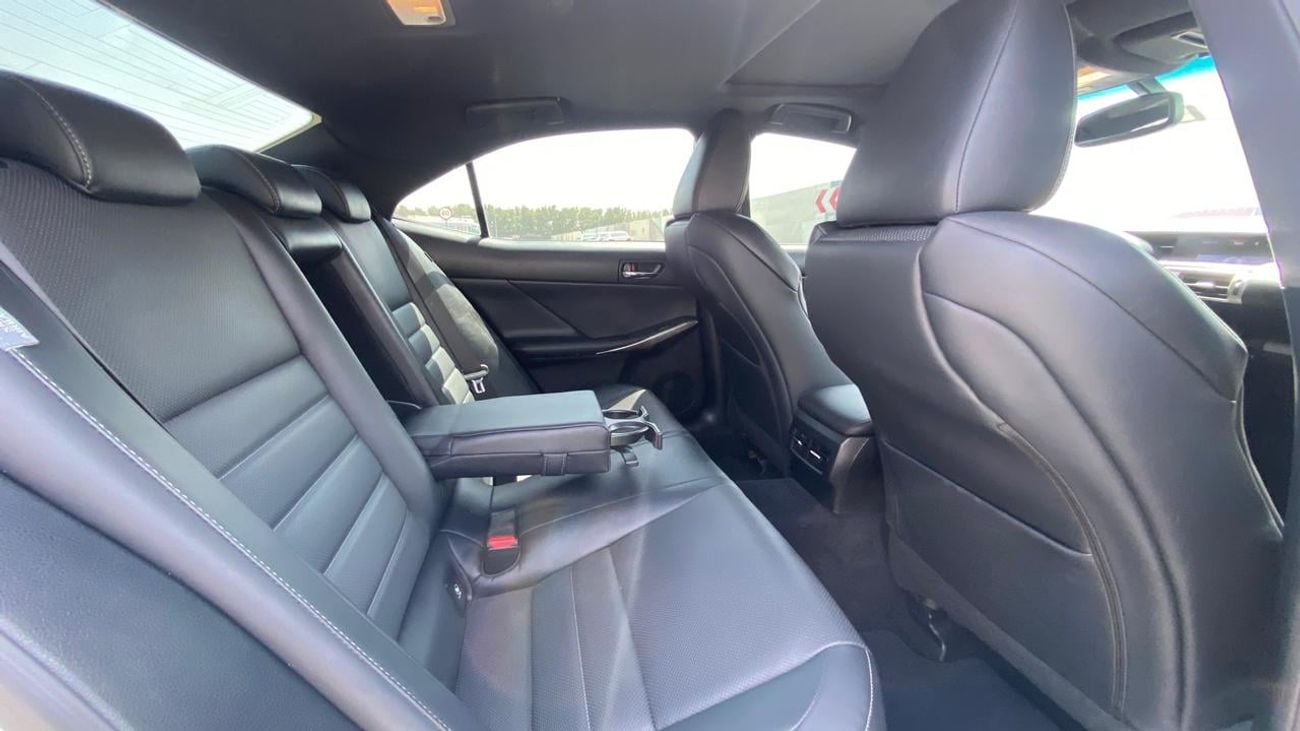 لكزس IS 250 F Sport 2.5L