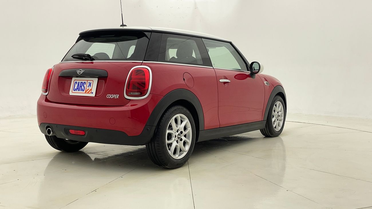 Mini Cooper STD 1.5 | Zero Down Payment | Home Test Drive