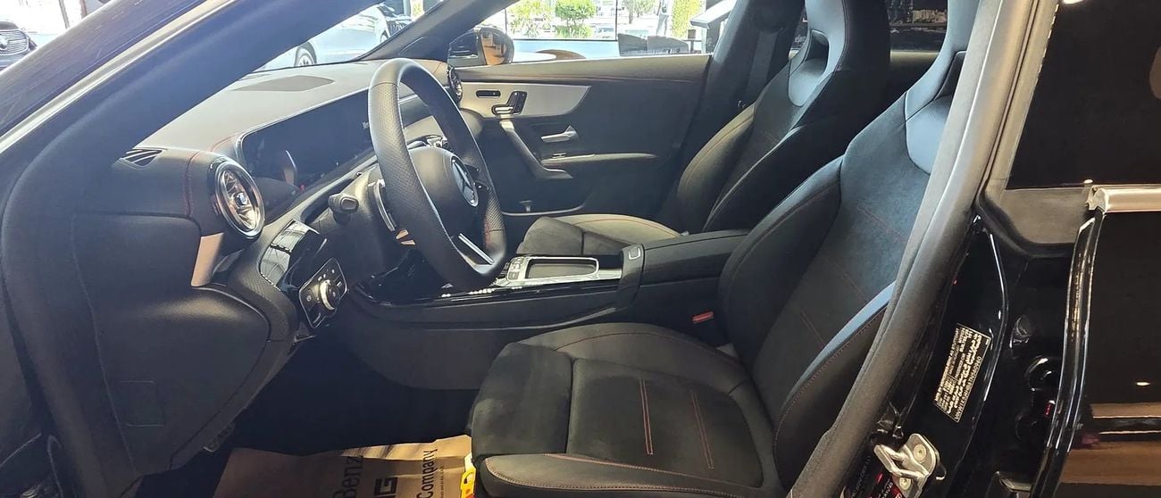 مرسيدس بنز CLA 250 4MATIC Ramadan Special: 3,322/- PM | CLA250 AMG | GCC - 5 Years Warranty