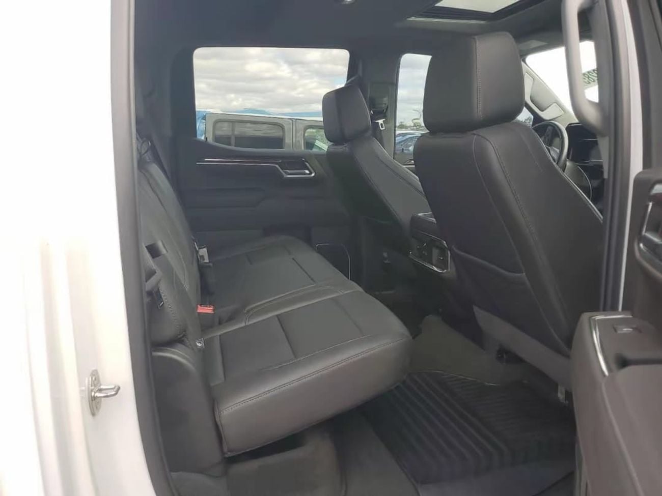 GMC Sierra 1500 CREWCAB SLT