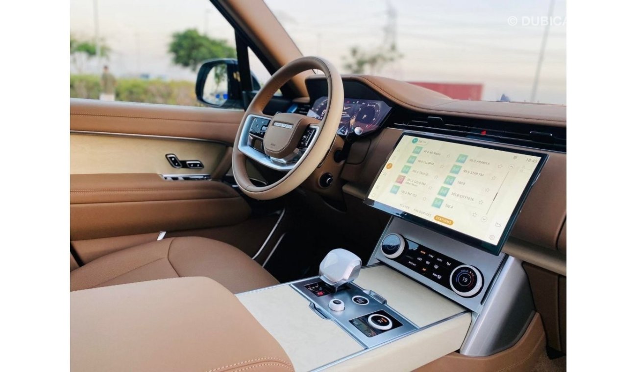 لاند روفر رينج روفر GCC SPEC UNDER WARRANTY AND SERVICE CONTRACT