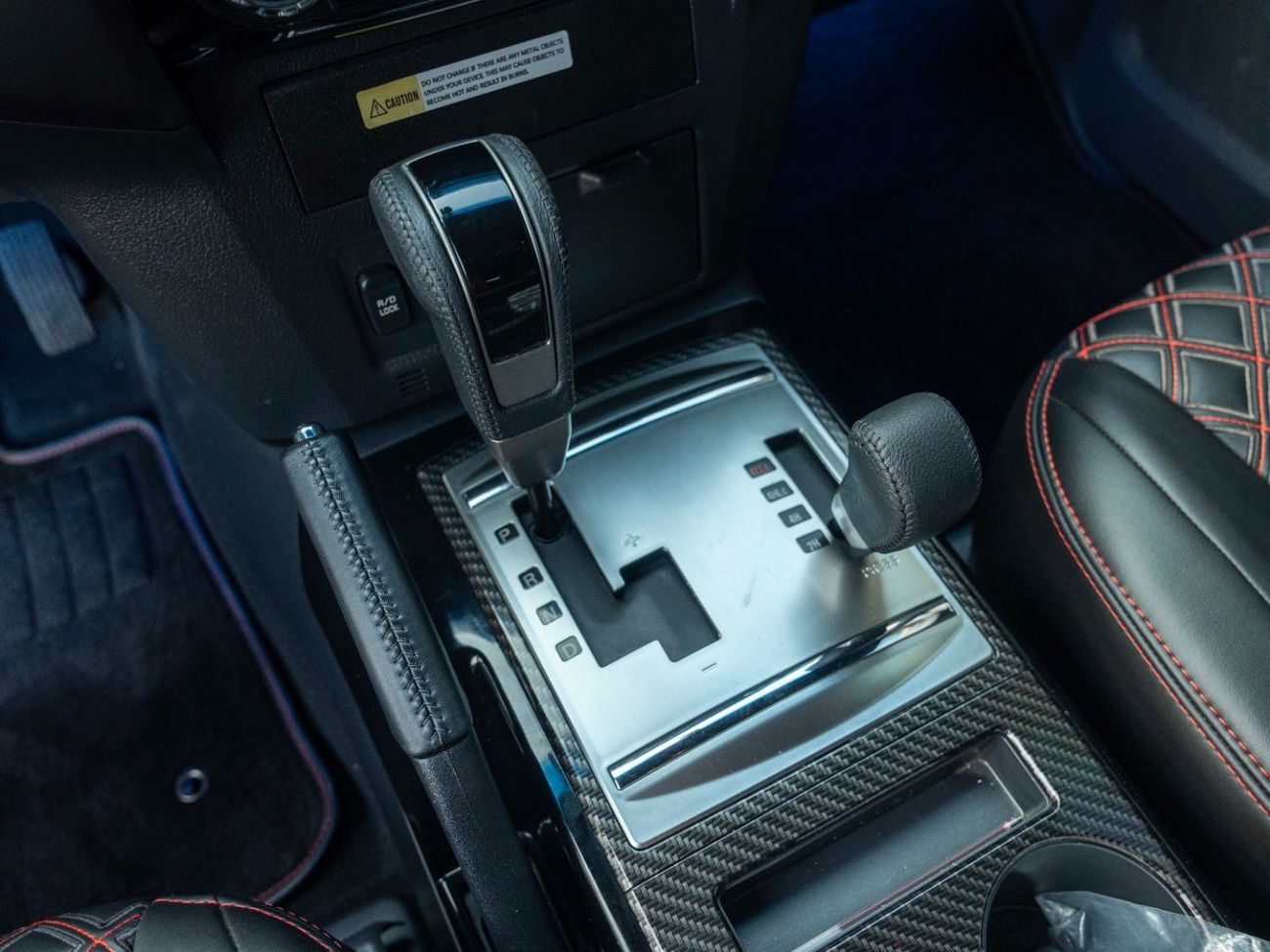 Mitsubishi Pajero AED 2,044 PM • 3.8L SIGNATURE - FINAL EDITION • BRAND NEW • OFFICIAL MITSUBISHI WARRANTY UNTIL 2027