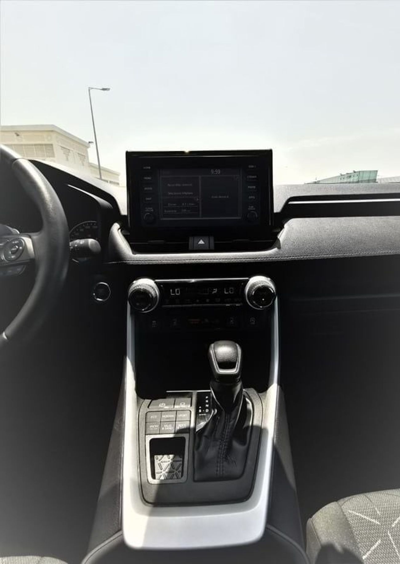 تويوتا راف ٤ TOYOTA RAV4 XLE -2022 - SILVER