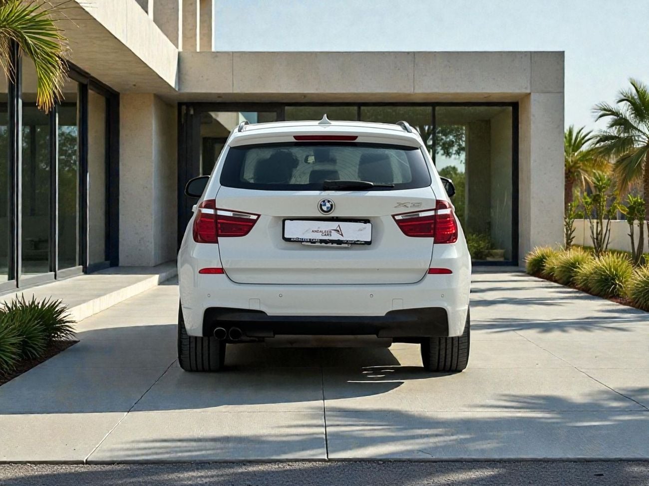 بي أم دبليو X3 AED 1,670 P.M | 0% DOWN PAYMENT | BMW X3 XDRIVE28I M KIT | 2017 | GCC SPECS