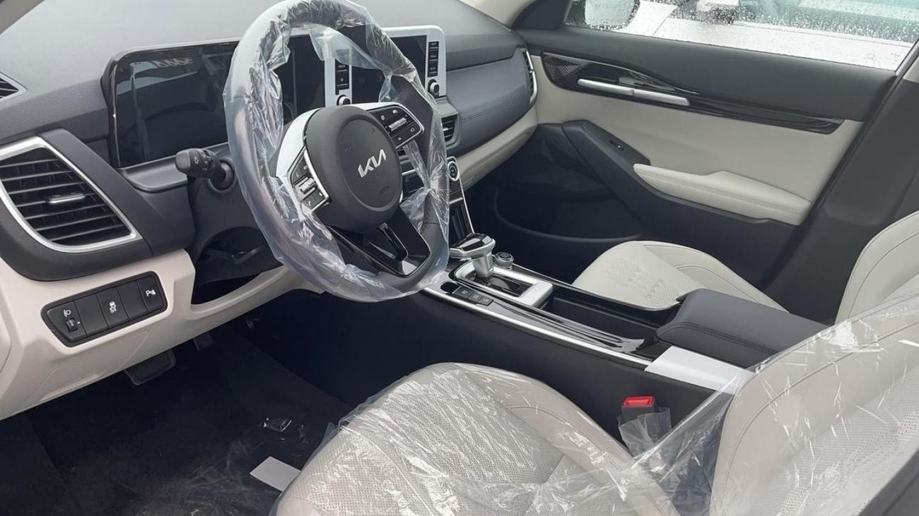 Kia Seltos 1.5L PETROL 2024