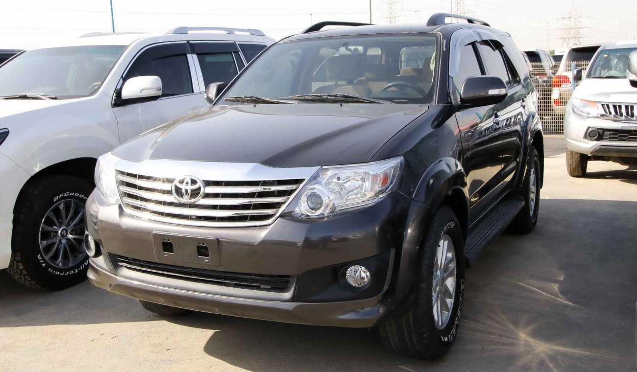 Toyota Fortuner Car For export only