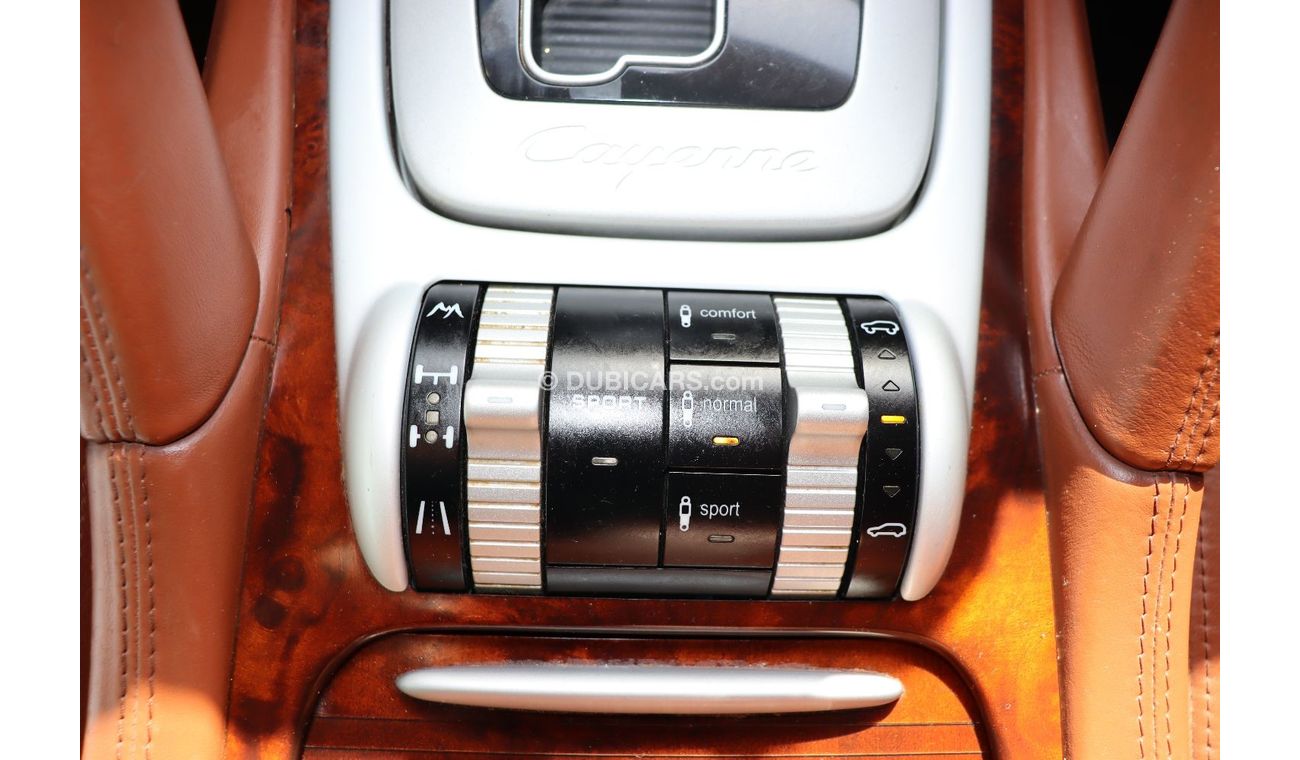 Porsche Cayenne Porsche Cayenne S 2010 GCC