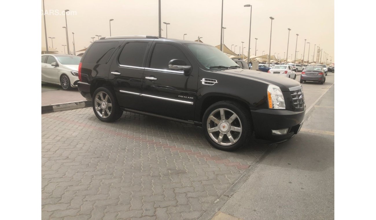 Cadillac Escalade GCC