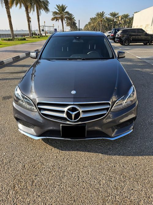 Mercedes-Benz C 300 Std 2.0L (258 HP)