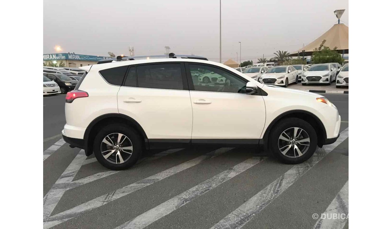 Toyota RAV4 fresh and very clean inside out and ready to drive