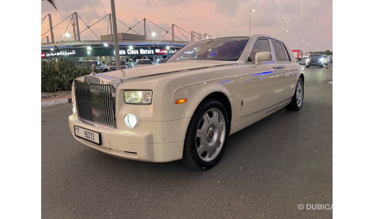 Used Rolls-Royce Phantom 2004 for sale in Dubai - 577944