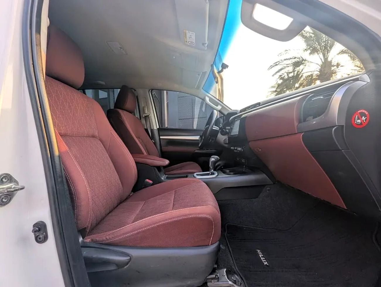 Toyota Hilux SGLX SR5  2021 Diesel 2.4L— GCC | Full Option