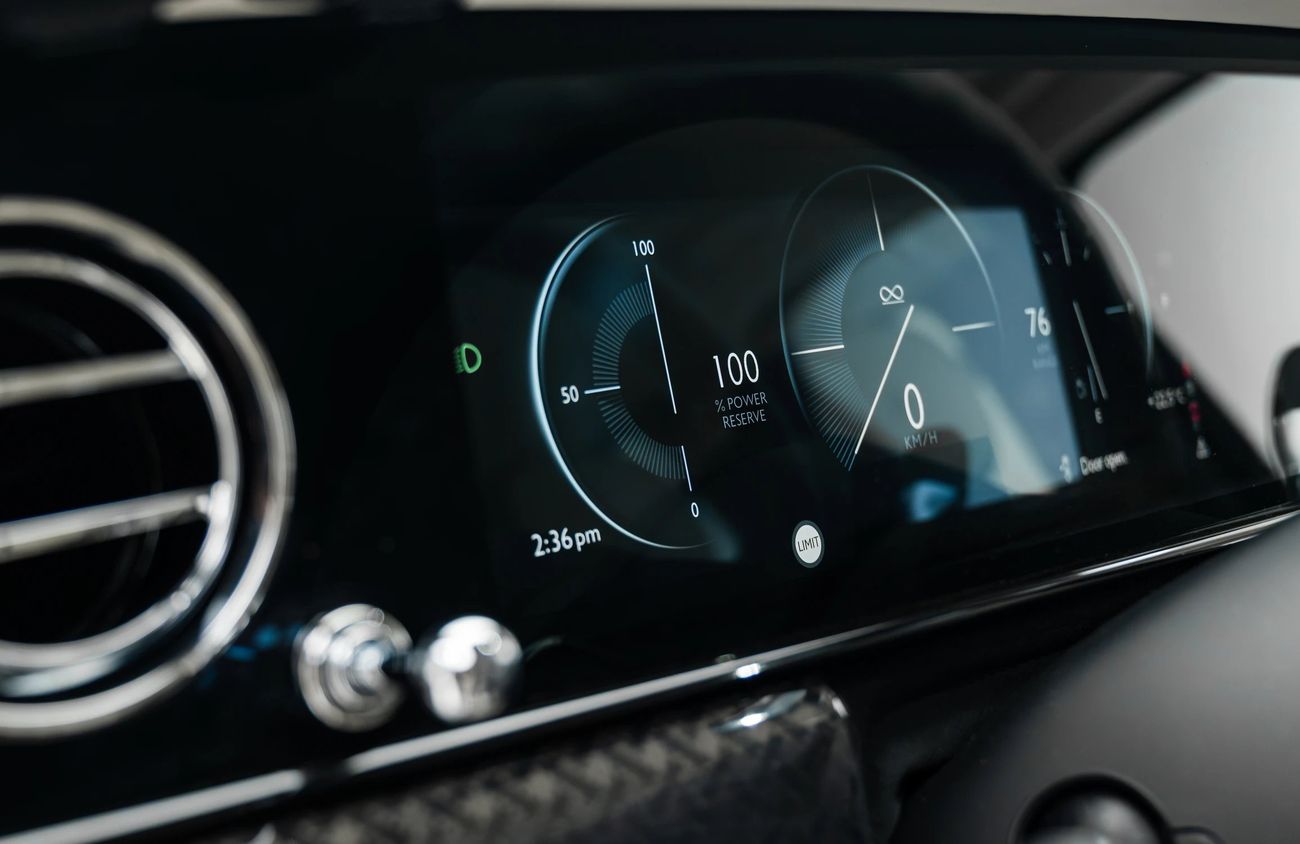 رولز رويس كولينان 6.75L V12 Twin-Turbocharged Engine | Warranty