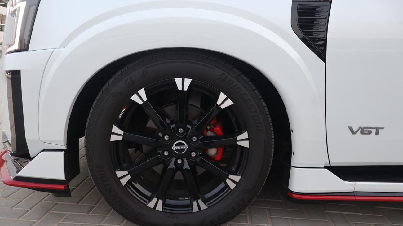 Nissan Patrol NISMO Warranty from Al Masood for 5 years with open mileage . original Paint . Super Clean Premium Edition