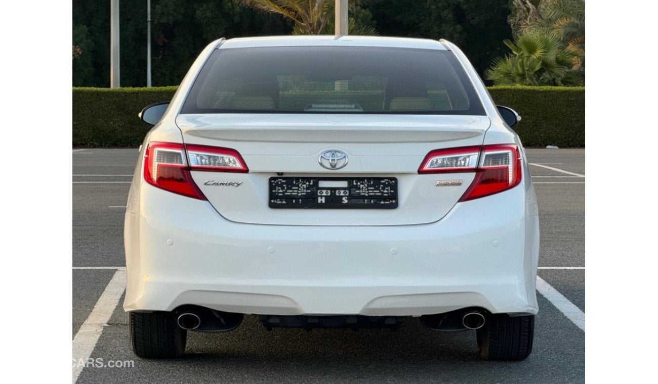 Toyota Camry Sport