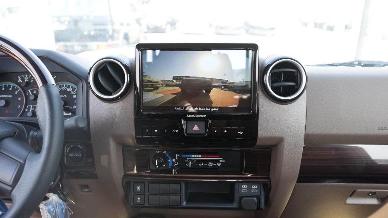 تويوتا لاند كروزر بيك آب TOYOTA LAND CRUISER 79 SINGLE CAB PICKUP PETROL 4.0L V6 4WD MT MODEL 2025 40TH ANNIVERSARY FULL OPTI