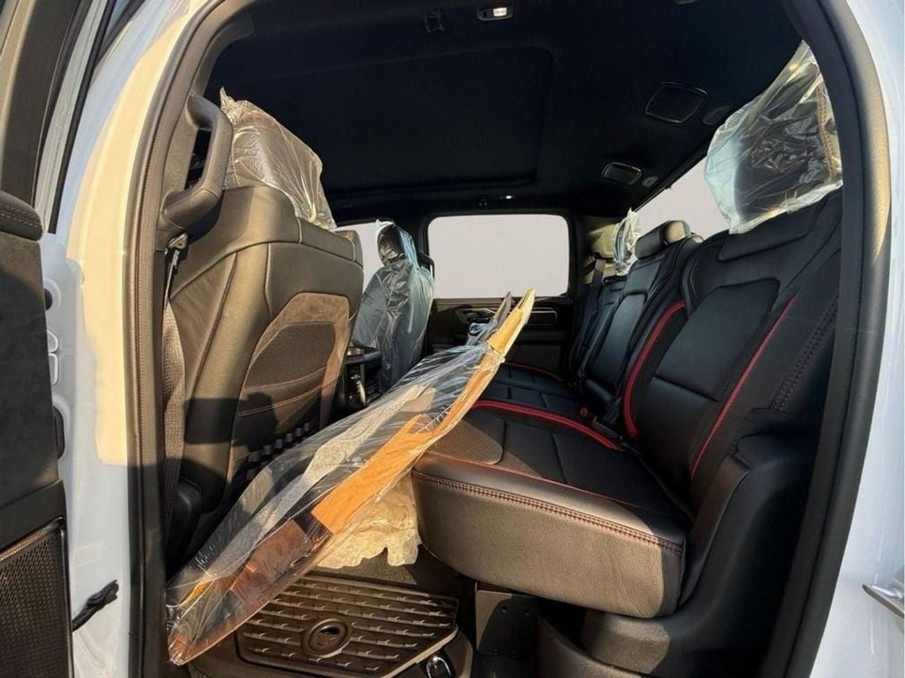 رام 1500 EXPORT PRICE - RHO 3.0L HO TWIN TURBO 2025 (FULL OPTION)