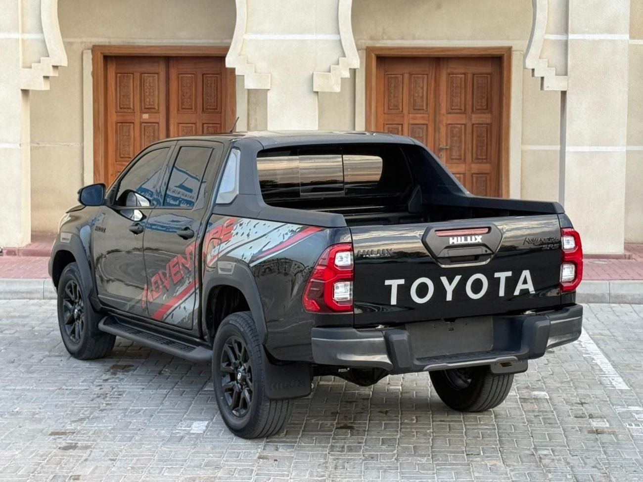 Toyota Hilux GLX Modified to Adventure LHD 2.7L V4 2TR Petrol engine push start Original Power Window Automatic G