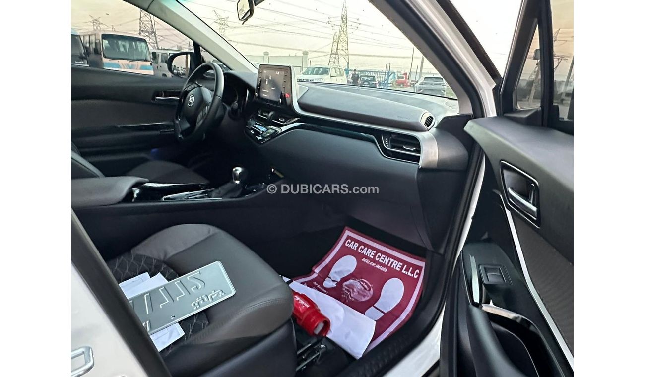 Toyota CHR Dynamic Toyota Ch-R 2021 Hybrid