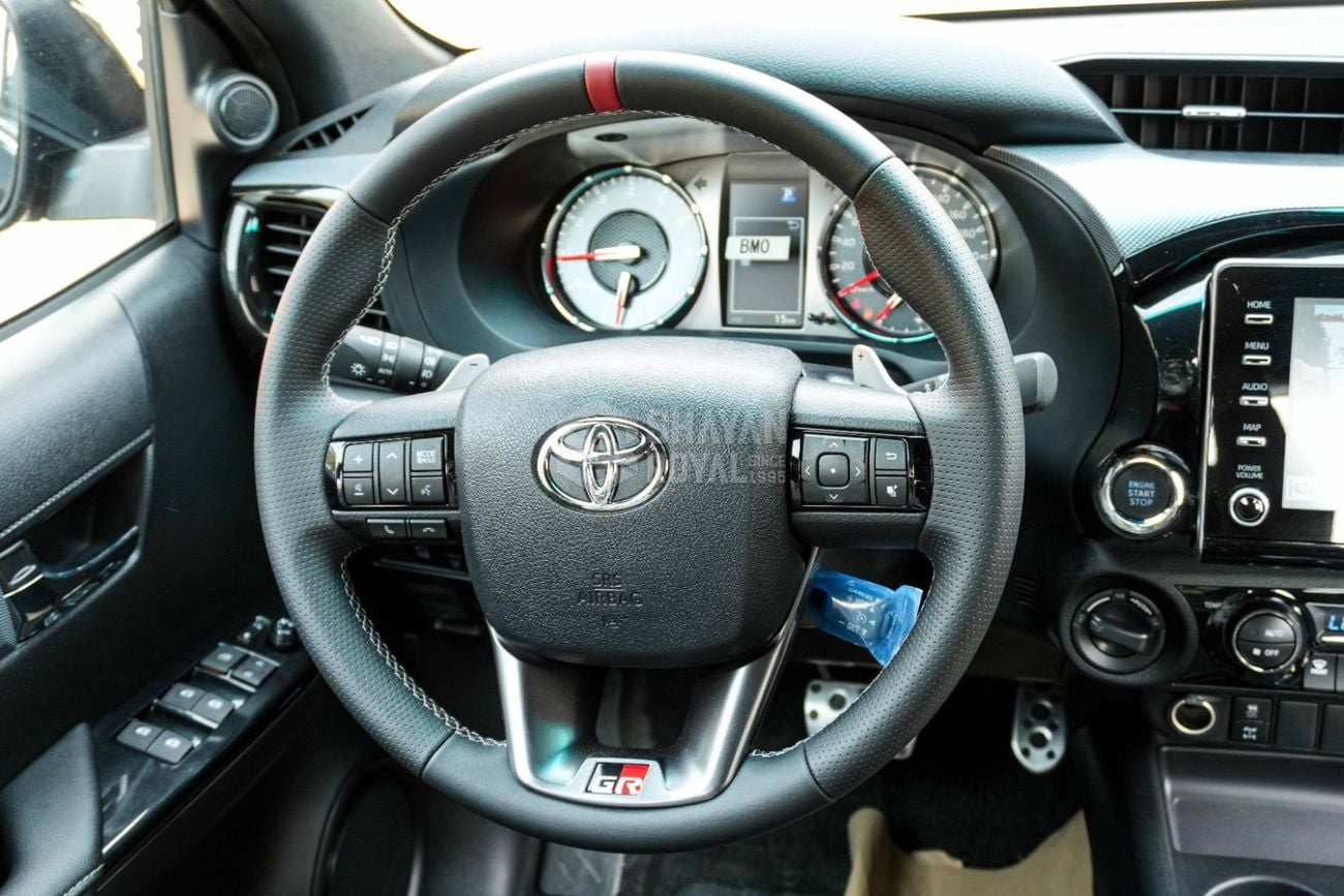 تويوتا هيلوكس  4.0L V6 PETROL DC AT 4WD 2026MY