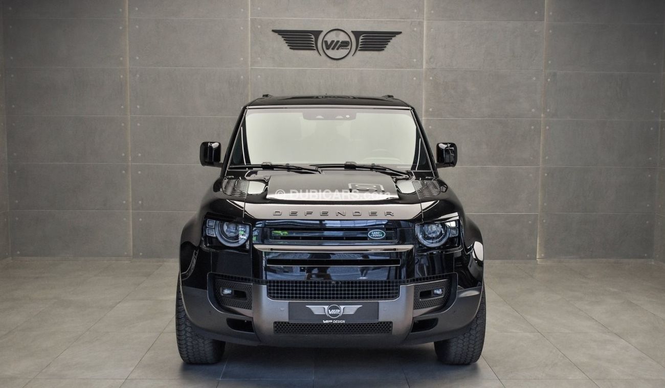 Land Rover Defender Vip Used Land Rover Defender 2022 for sale in Dubai - 686145