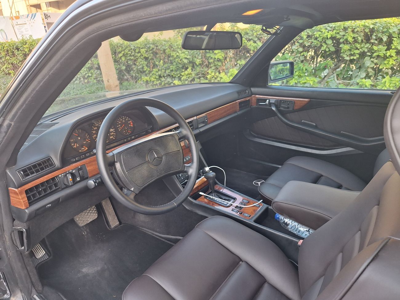 Mercedes-Benz 560 SEC