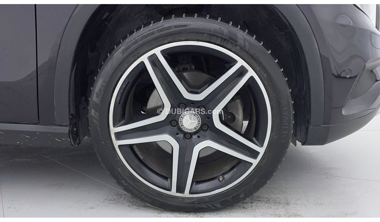 Mercedes-Benz GLA 250 AMG 4 MATIC 2 | Zero Down Payment | Free Home Test Drive