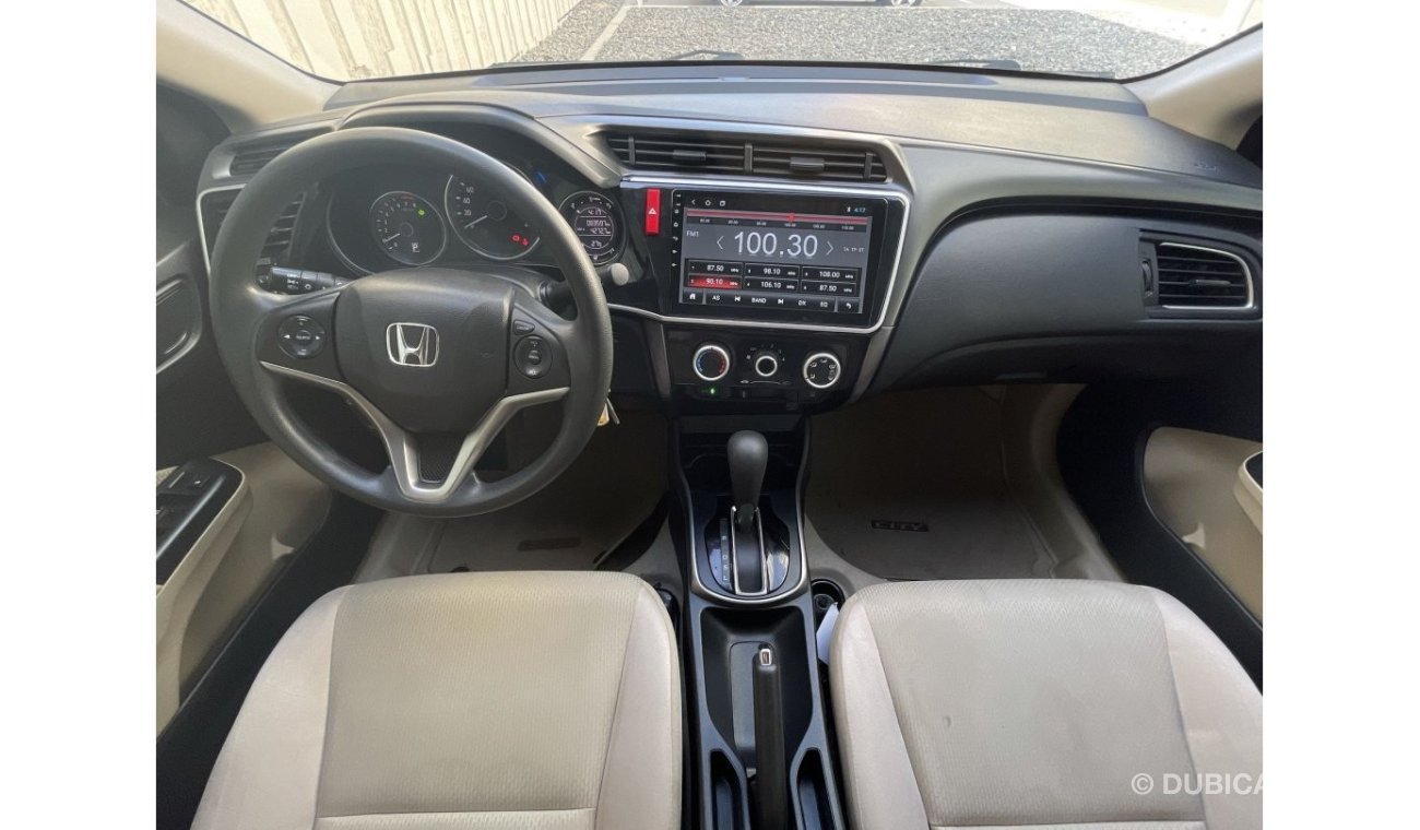 Honda City 1.5L |  GCC | FREE 2 YEAR WARRANTY | FREE REGISTRATION | 1 YEAR COMPREHENSIVE INSURANCE