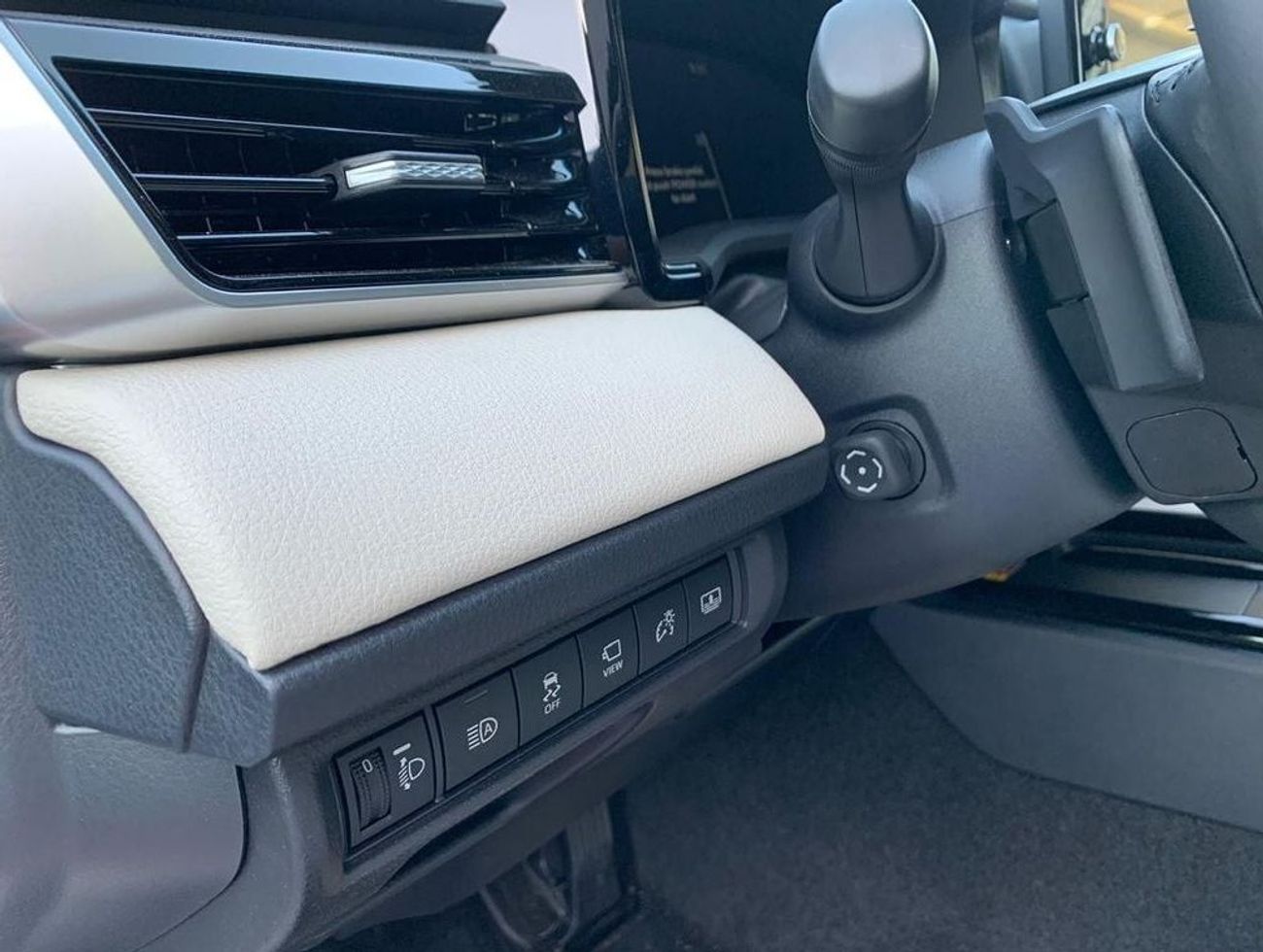 Toyota Camry 2025 TOYOTA CAMRY LIMITED 2.5L V4 HYBRID FULL OPTION