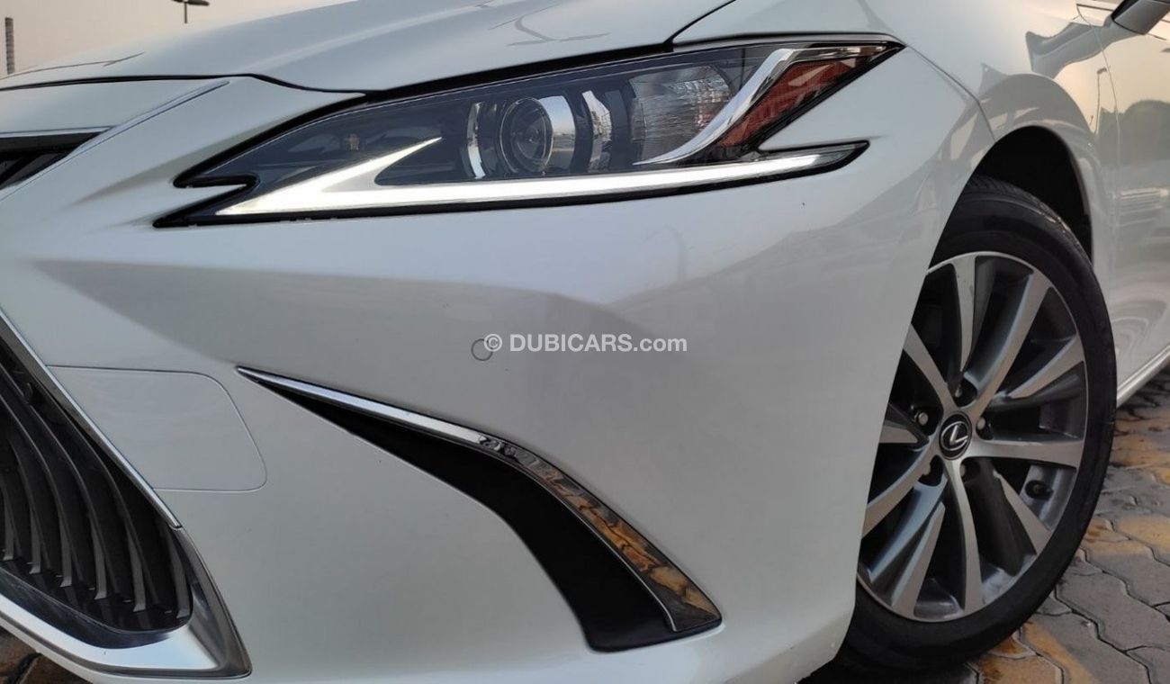 Lexus ES350 Sport F Sport