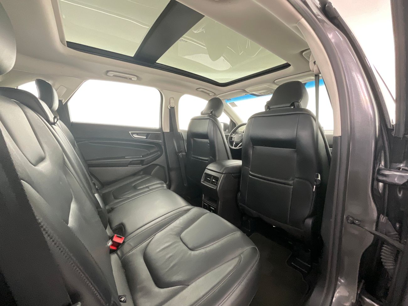 Ford Edge Titanium / Titanium Plus | Guaranteed Warranty | 0 Down Payment