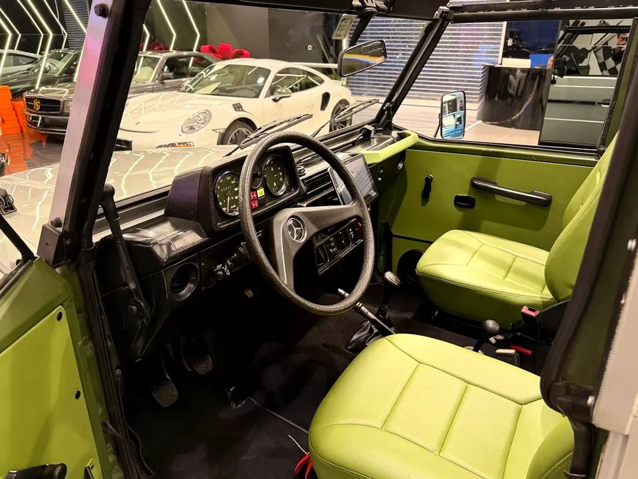 Mercedes Benz G300 European Specs