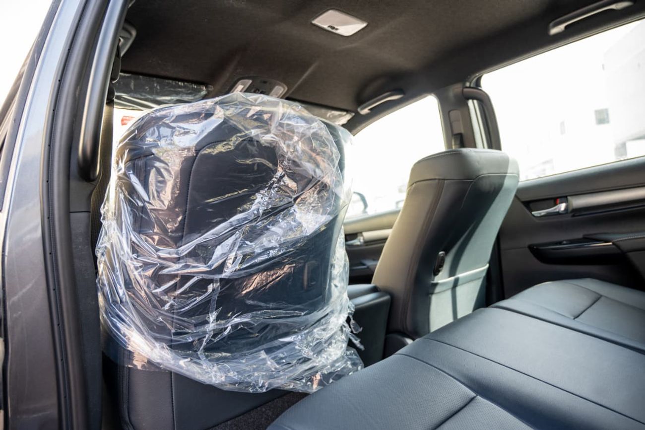 تويوتا هيلوكس 2.8L GD Adventure | Double Cabin Pickup | Automatic | Four Wheel drive | Diesel | 5 Seats | 4 Door