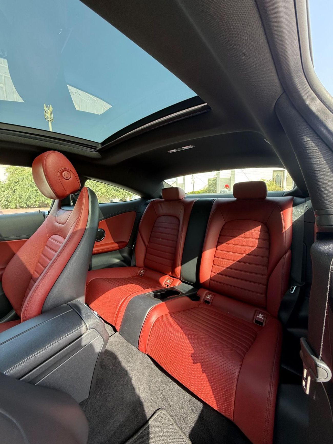 مرسيدس بنز C 300 كوبيه