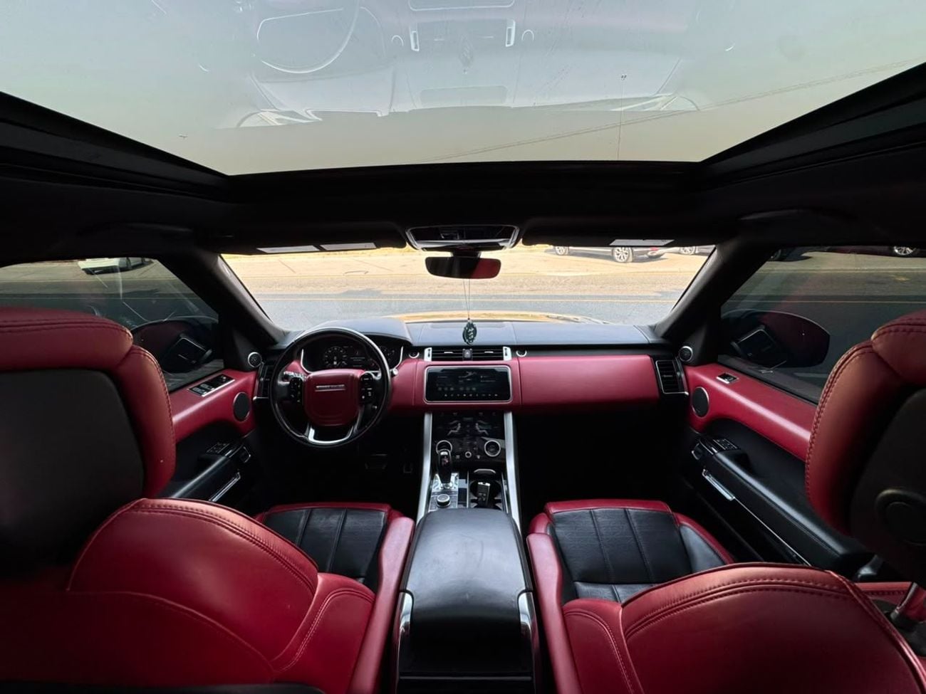 Land Rover Range Rover Sport AUTOBIOGRAPHY DYNAMIC V8 5.0L SUPERCHARGE / BIG SCREEN / PREMIUM SOUND SYSTEM / HEAD UP DISPLAY / 36