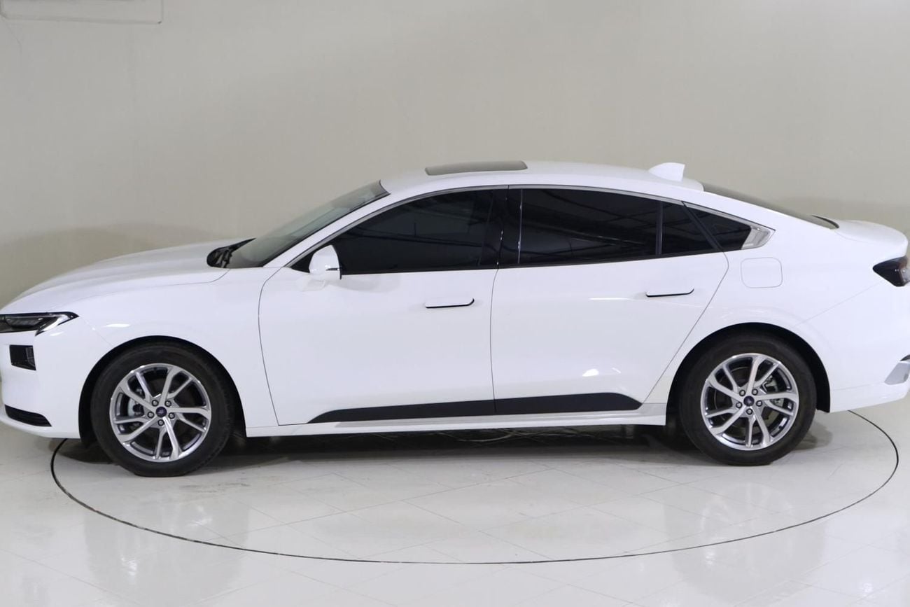 فورد توروس AMBIENTE TPC1223 / AL TAYER MOTORS /AL QOUZ SHOWROOM