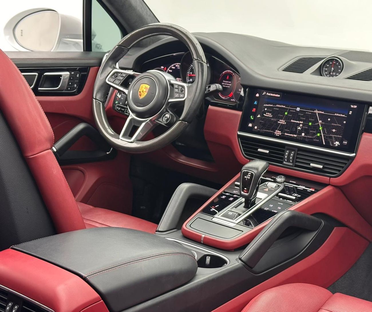 Porsche Cayenne 2022 Porsche Cayenne GTS, Feb/2027 Porsche Warranty, Porsche Full Service History, Excellent Conditi