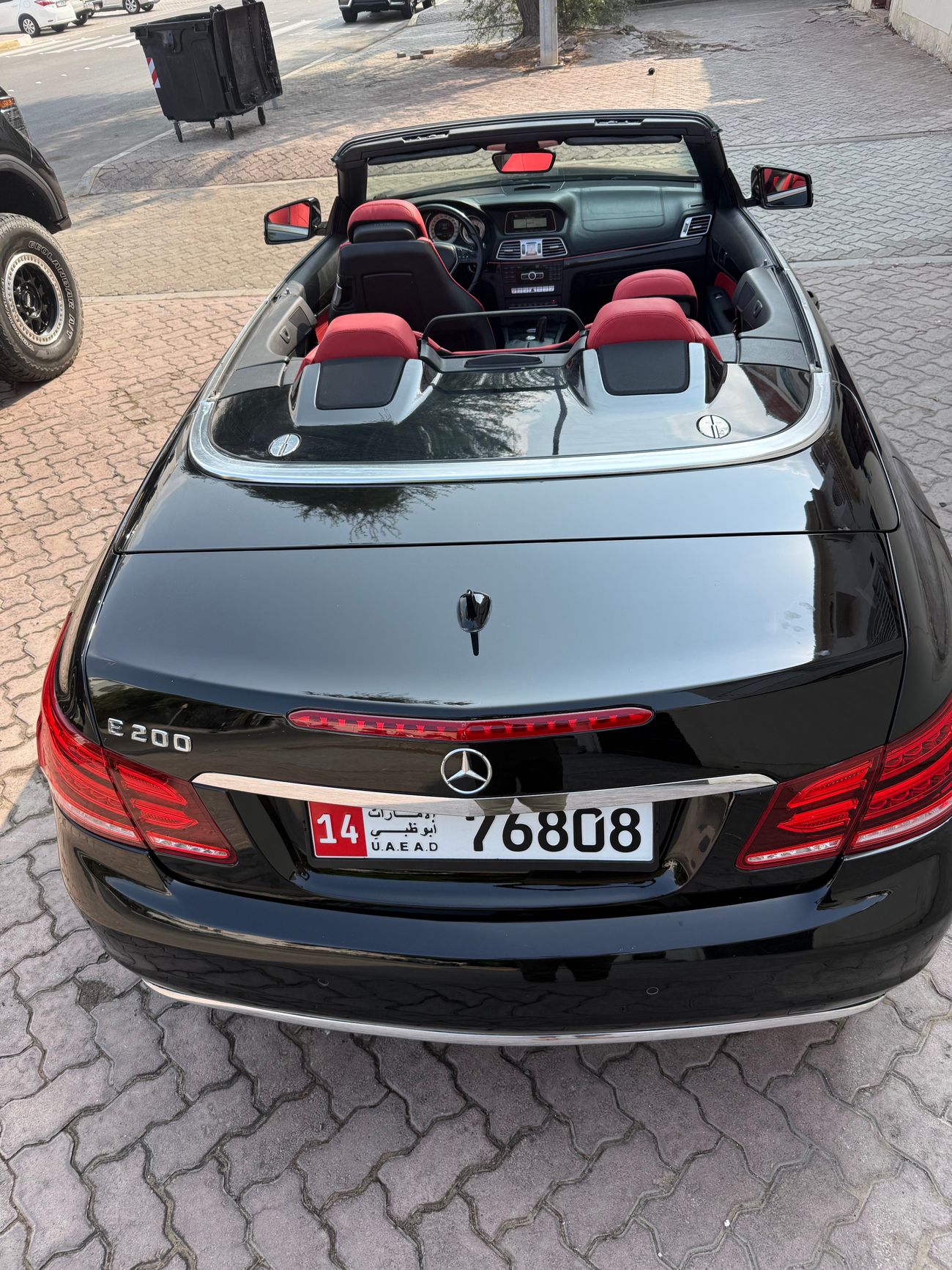 مرسيدس بنز E200