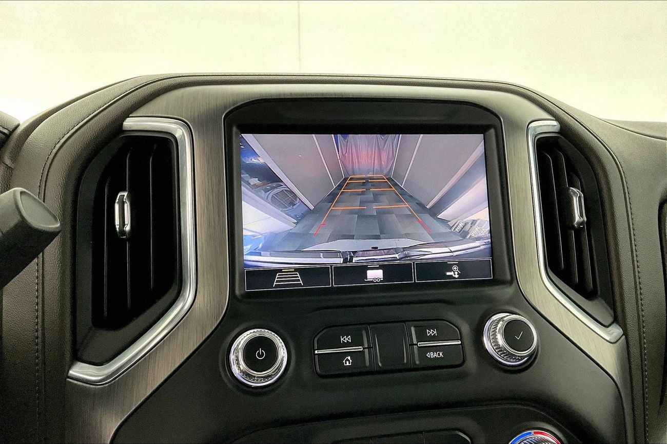 مرسيدس بنز E300 Premium (AMG Line) | ضمان مجاني لمدة عام | 0 دفعة أولى