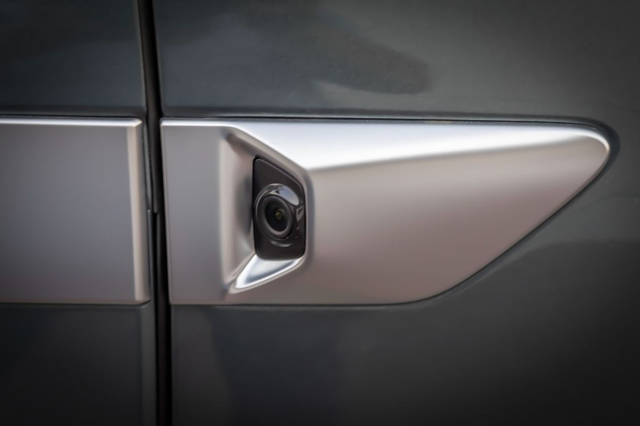 بي واي دي تانغ