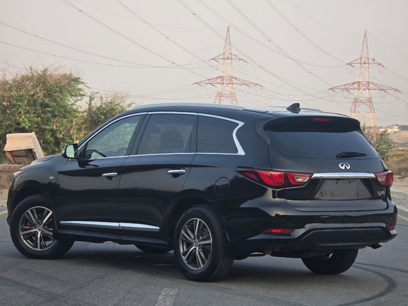 إنفينيتي QX60 Luxury 3.5L