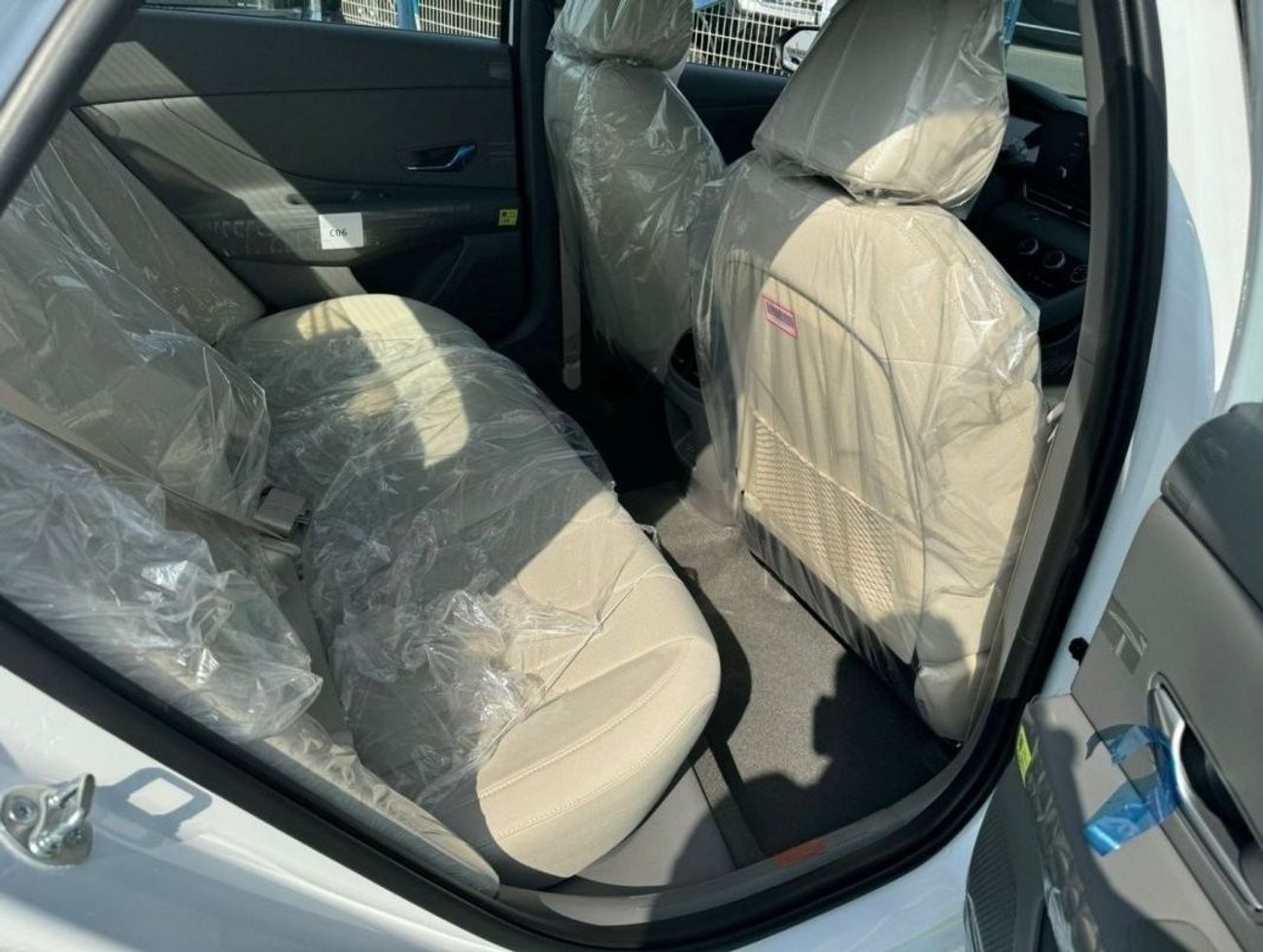 Hyundai Elantra 1.6L PETROL SUNROOF 2025 GCC